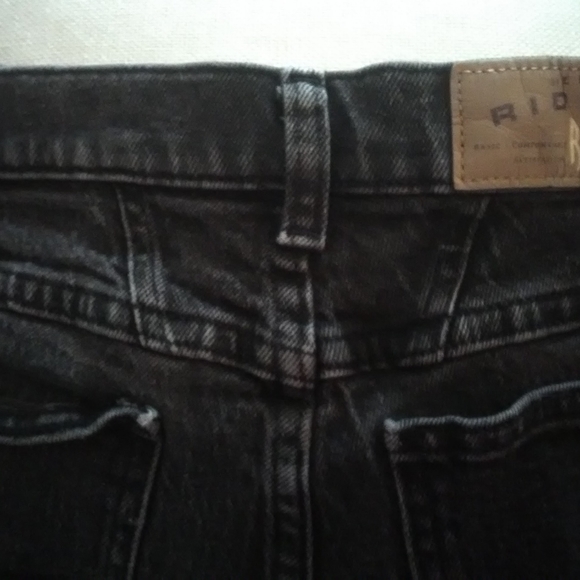 Women's size 12 vintage black Lee Rider jeans - Picture 3 of 5